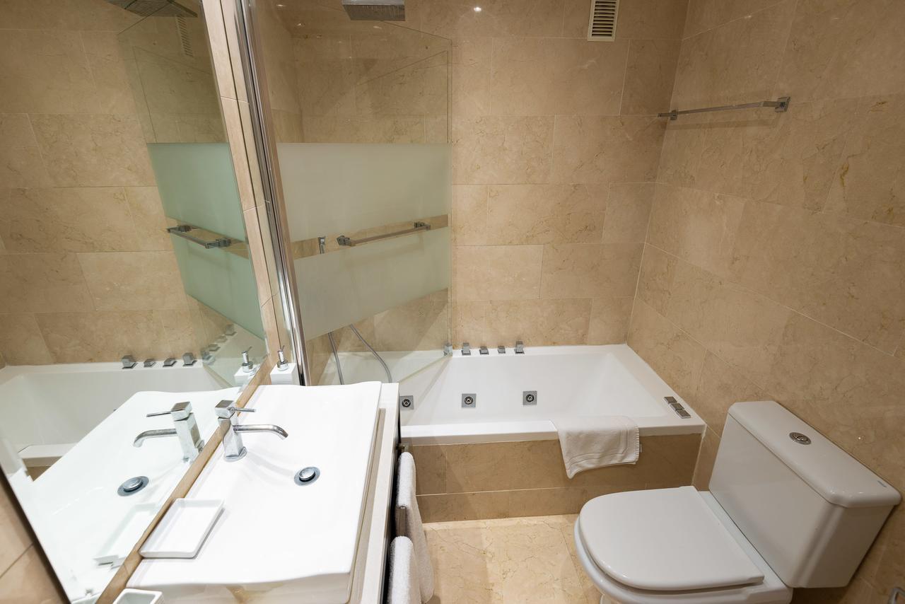 Vacation Marbella I Brand New Terrazas De Banus Apt, 24-7 Security, A Minute From The Marina, The Sea And Luxury Shopping Kültér fotó